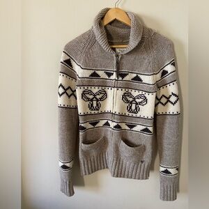COPY - TNA wool sweater